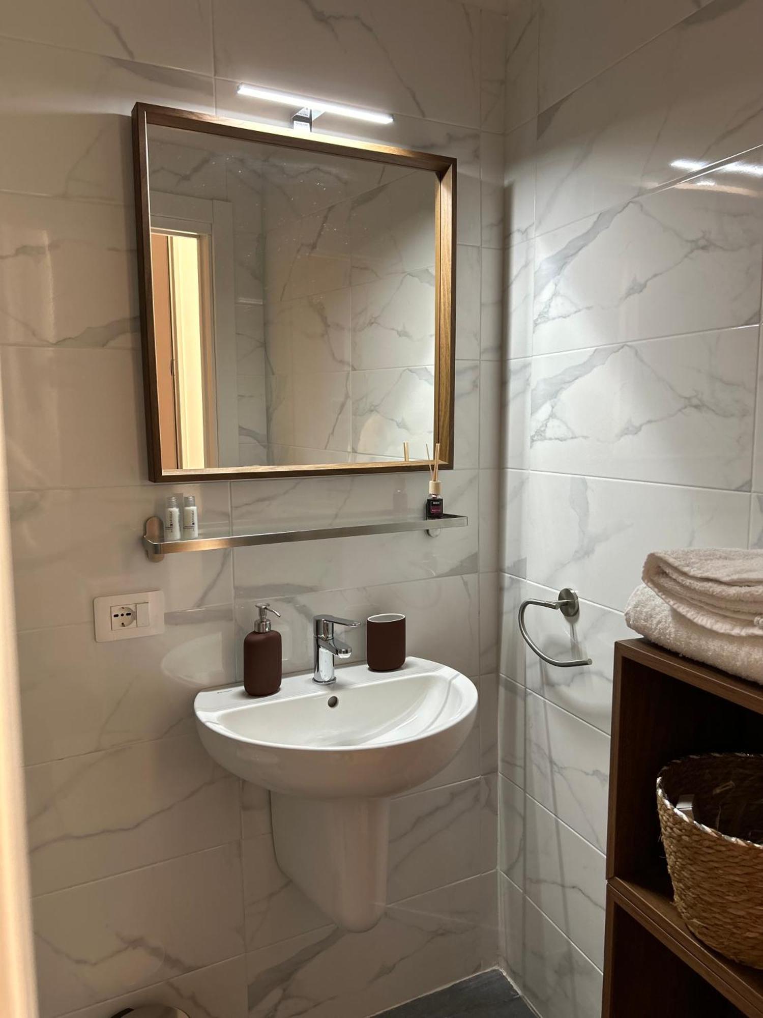 Quadruple Room Private Bathroom